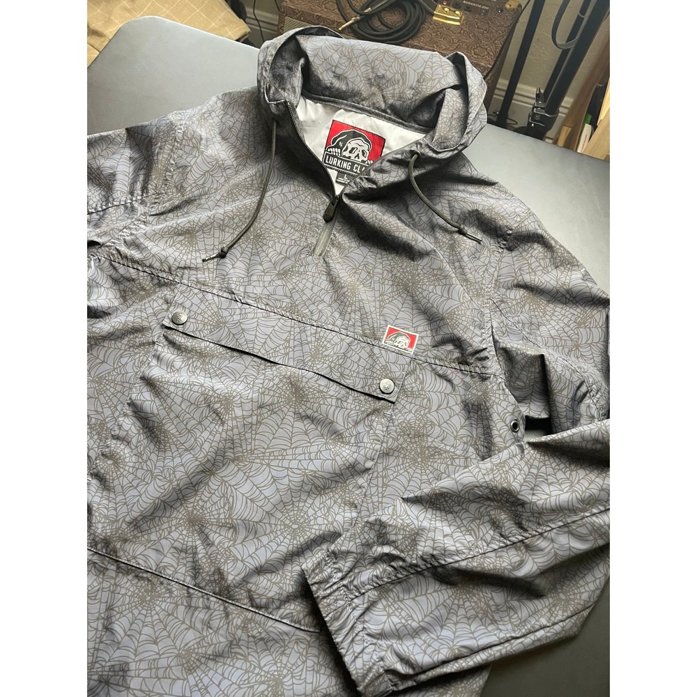 Lurking Class Anorak Windbreaker Mens Large Grey Hoodie Spider Web Print